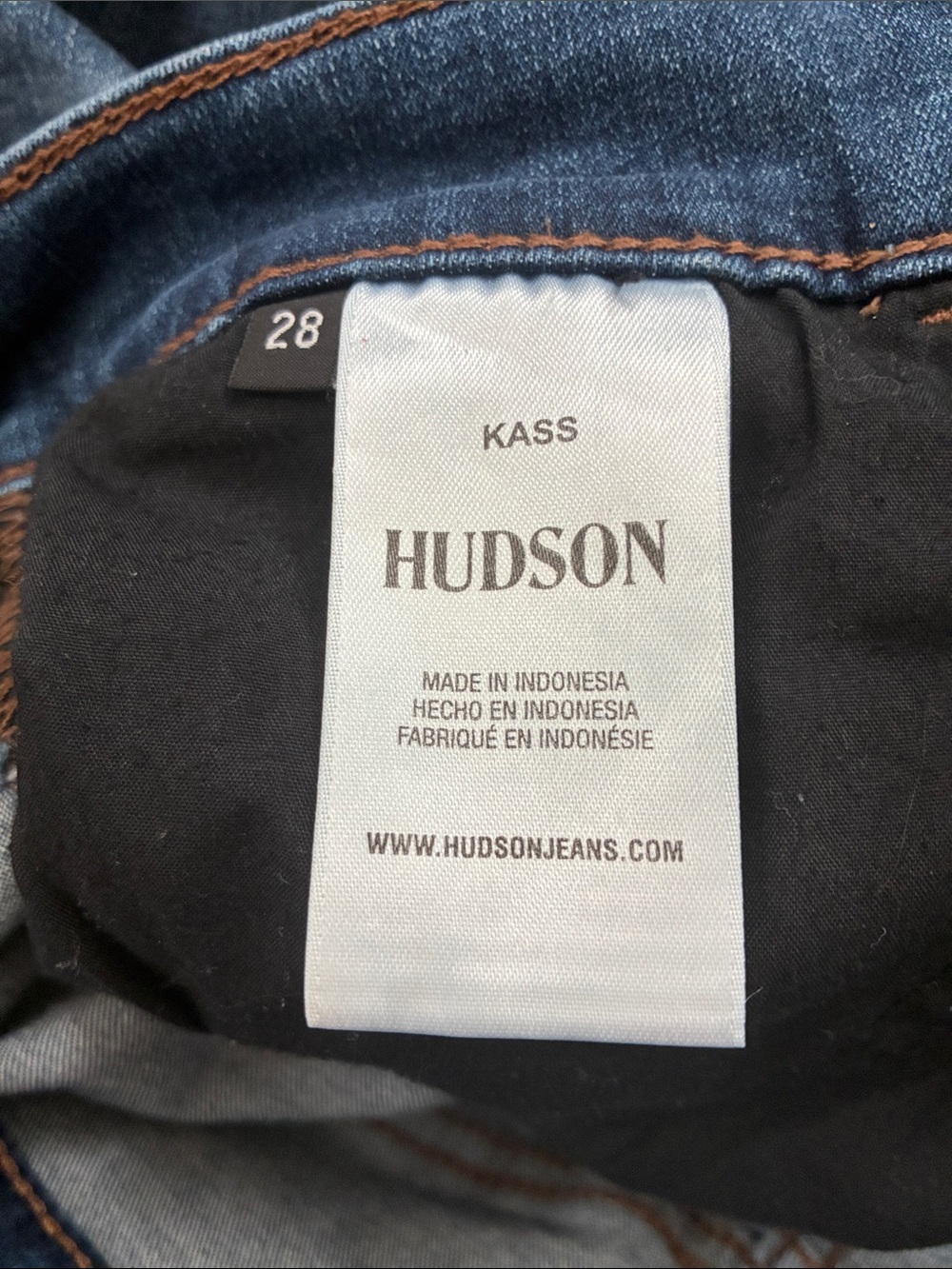 Hudson High Rise Jeans - Picture 12 of 13